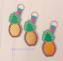 Load image into Gallery viewer, Pineapple Keychain
