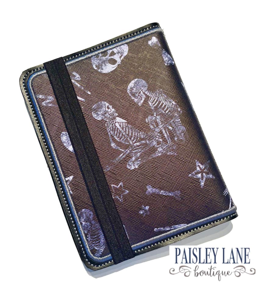 Skeleton Notebook Cover w Notebook